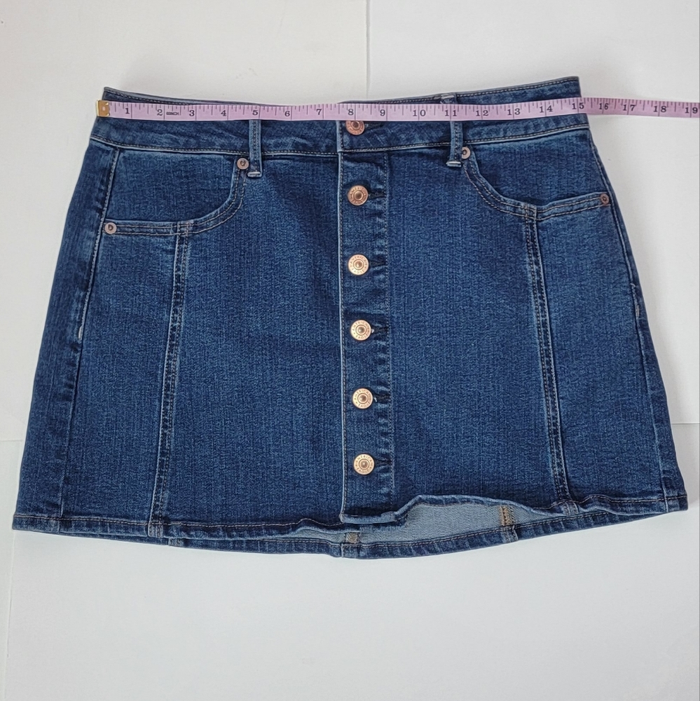 American Eagle Hi-Rise A-Line Button Front Jean Skirt/ 10.